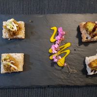 Free appetizers at Luna Rossa in Panglao