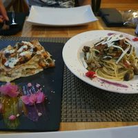 Lasagna and spaghetti at Luna Rossa in Panglao