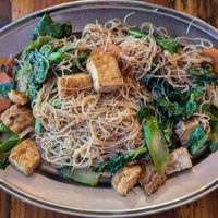 Waiwai See Eew at KaTi in Portland