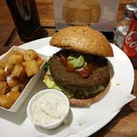 Hamburguesa de garbanzos y espinacas at Bacoa - San Jeronimo in Madrid