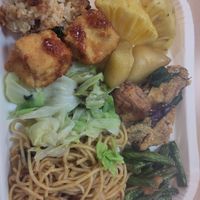 Little bit of almost everything at Lian Yuan Vegetarian in Taipei