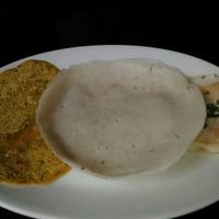 Thosai thattu (selection of breads) at Dakhin in Glasgow