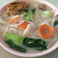 鱼片米粉不是用米粉，是用叻沙条，如果要米粉记得告诉档主 at Zhen Xiang Vegetarian in North Singapore