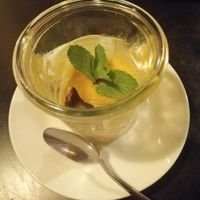 Dessert at 1990 Vegan Living in Berlin