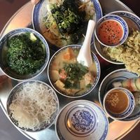 Seaweed salad, summer rolls, tofu curry and more, all delicious!! at 1990 Vegan Living in Berlin