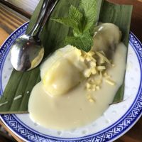 Banana with sticky rice and coconut custard at 1990 Vegan Living in Berlin