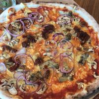 Italian style vegan pizza at Casa La Familia in Vilnius