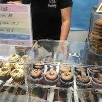 Cupcakes galore 😍 at VIDA Bakery - Online in East London