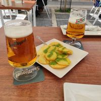 Cerveza y tapa at El Almirez in Aranjuez