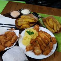 potatoes, fries, burger and the dish of the day  at Tom & Mäx in Bad Aibling