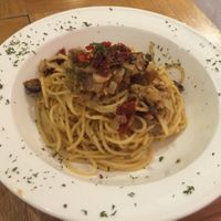 Spaghetti with sundried tomatoes, garlic and chili oil at Kubrick in Kowloon