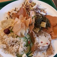 buffet plate at DaTerra - Bom Sucesso Markt in Porto