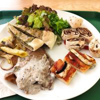 Buffet at DaTerra - Bom Sucesso Markt in Porto
