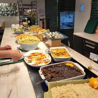 Buffet at DaTerra - Bom Sucesso Markt in Porto