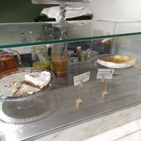 Desserts at DaTerra - Bom Sucesso Markt in Porto