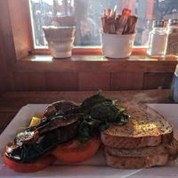 Vegan brekkie at Sandfly Cafe in Te Anau