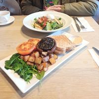 Vegan brekkie at Sandfly Cafe in Te Anau