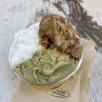 Coconut, Pistachio and Coffe cream  at Vanilla - Creams & Fruits in Turin