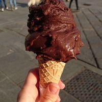gianduia gelato at Vanilla - Creams & Fruits in Turin