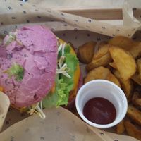 Cherry bomb burger at Flower Burger in Turin