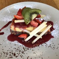 Vegan baked cheesecake at Organic Cafe in Fuengirola