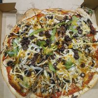 Vegetarian minus pineapple at Harry's Gourmet Pizza in Adamstown