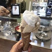 Gelato di fiordi e nocciola, molto buono e cremoso!  at Il Gelato Amico - Principi d'Acaja in Turin