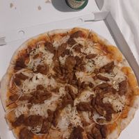 Pizza with soy pieces and some krautsalad at Veganel in Nuremberg