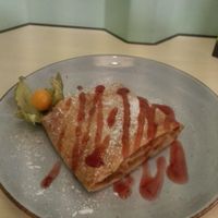 Apple strudel at Veganel in Nuremberg