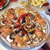 Pizza “Mista” at Veganel in Nuremberg