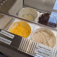 4 vegan flavors at Charm School in Richmond