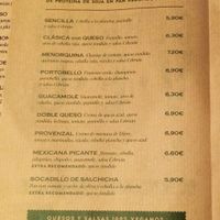 Vegan hamburguers at Cebrian in Zaragoza