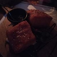 The almond and strawberry brie at Raiz in Porto