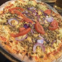 Vegane Pizza Amore (7,50€) sehr große und lecker at Roma Ristorante Pizzeria in Leipzig