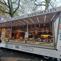  at Verwijk's Oliebollen in Utrecht