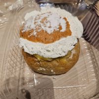 Lemon curd, doughnut style cake.  MMMM #Veganuary at Karu Talu Šokolaad  in Tallinn