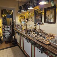 So much choice #Veganuary at Karu Talu Šokolaad  in Tallinn