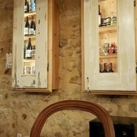 great atmosphere at Graça 77 in Lisbon