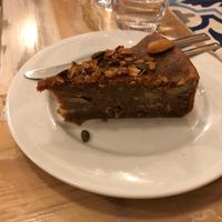 Bolo de banana  at Graça 77 in Lisbon