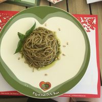 Wholewheat spaghetti with vegan pesto at Il Giardino delle Rane in Garda