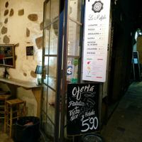 Sign outside at La Mezcla in Barcelona