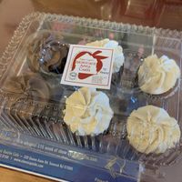 Variety pack  at Mortgage Apple Cakes in Teaneck