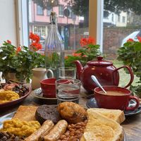 Table by the window   at Olive's in Norwich