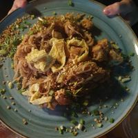 Pad Thai, with egg and tofu at Lazy Cat in Minca
