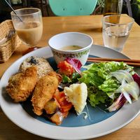  at Yidaki Cafe in Kobe