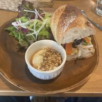   at Yidaki Cafe in Kobe
