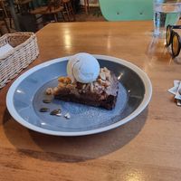  at Yidaki Cafe in Kobe