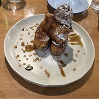   at Yidaki Cafe in Kobe