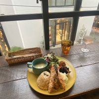   at Yidaki Cafe in Kobe
