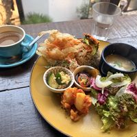   at Yidaki Cafe in Kobe